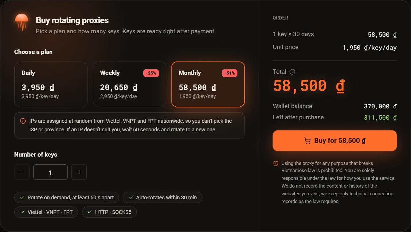 Buy rotating proxies card with daily, weekly and monthly plans, the key quantity and the order summary with the Buy button